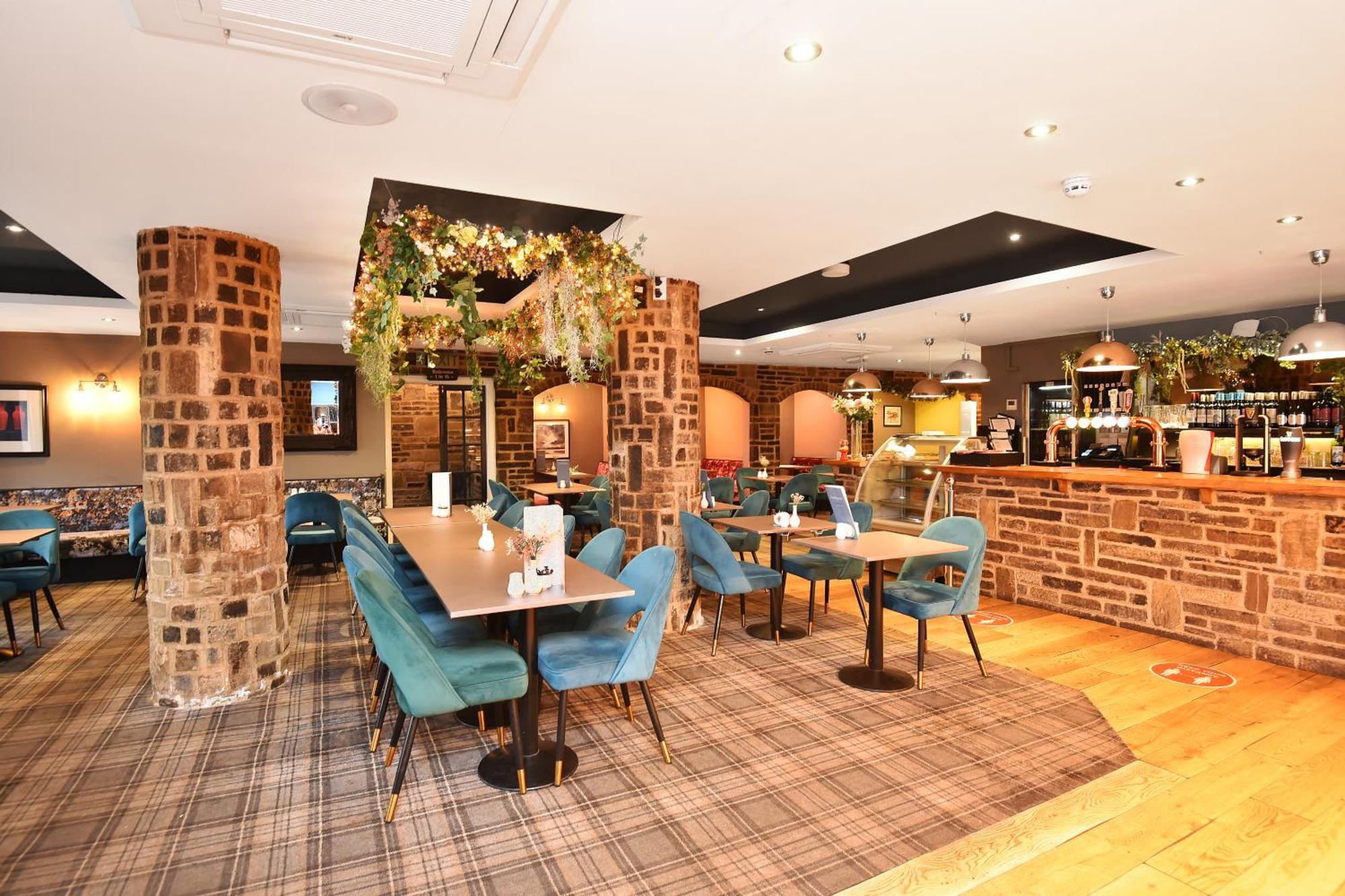 Chequers Inn Харогейт Екстериор снимка